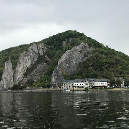 Au Rocher Dinant Exterior photo