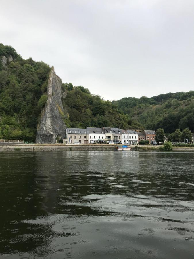 Au Rocher Dinant Exterior photo